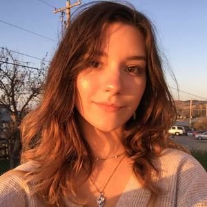 Meet your Posher, Majda